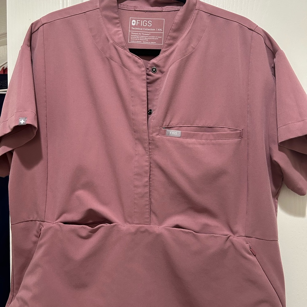 Figs Technical Scrub Top